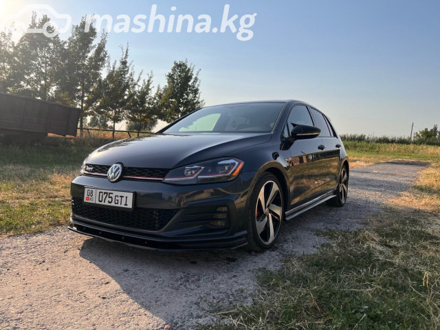 Volkswagen Golf GTI