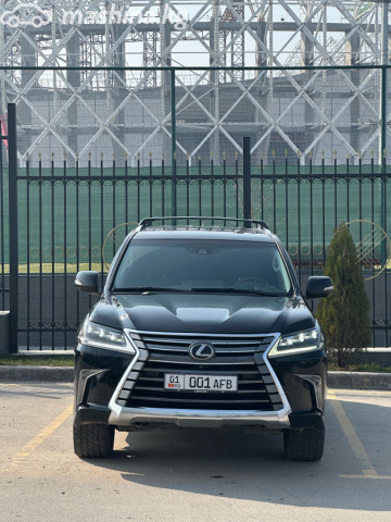 Lexus LX