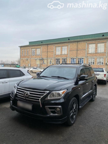Lexus LX