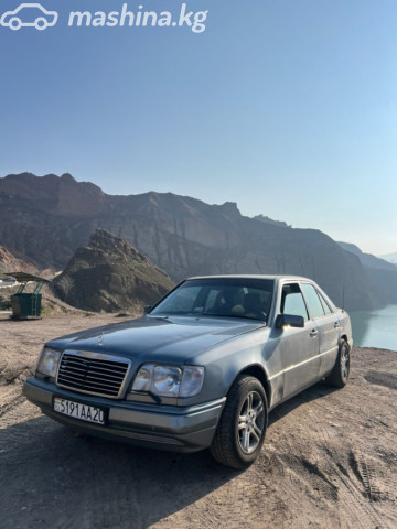 Mercedes-Benz W124