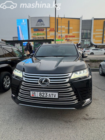 Lexus LX