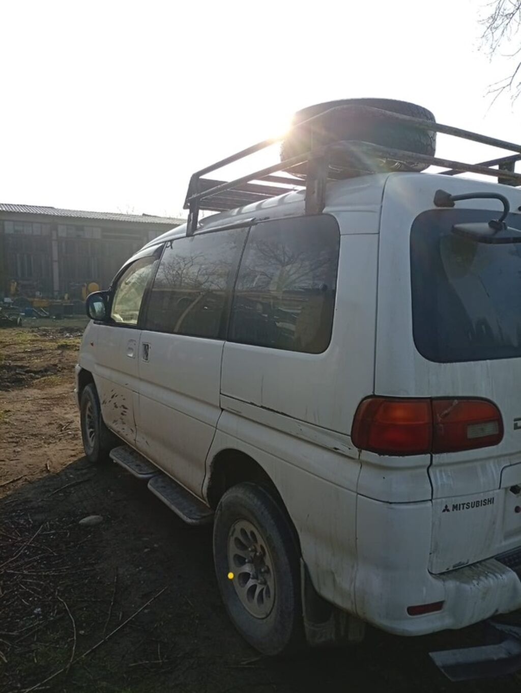 Mitsubishi Delica