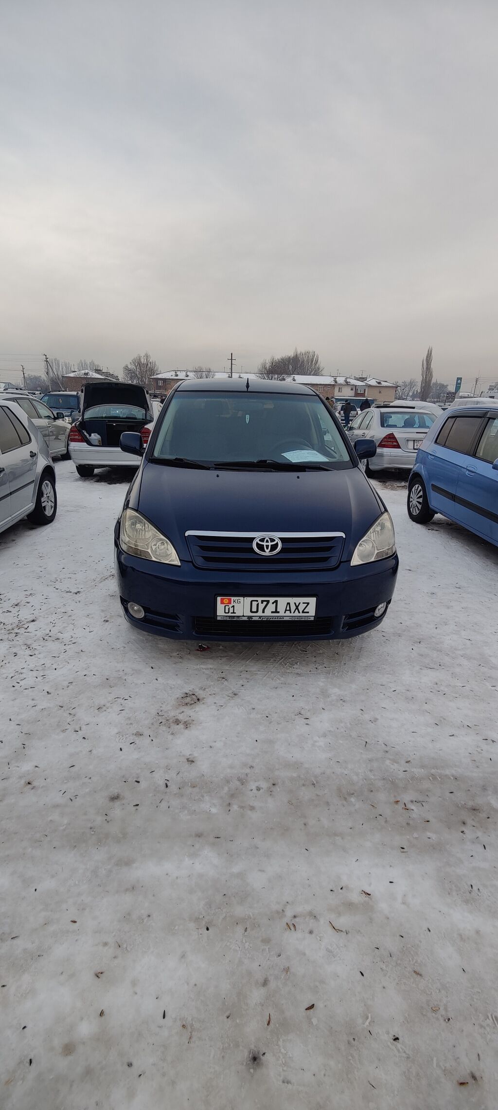 Toyota Avensis Verso