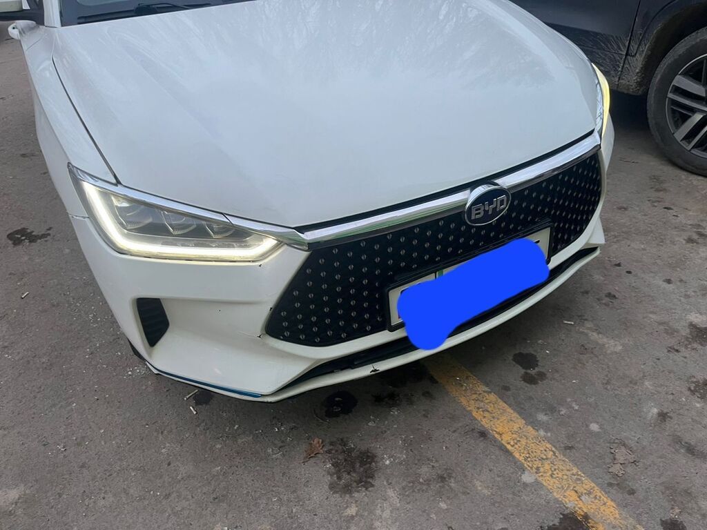 Машина сатылат Электромобил BYDe2 жылы 2019