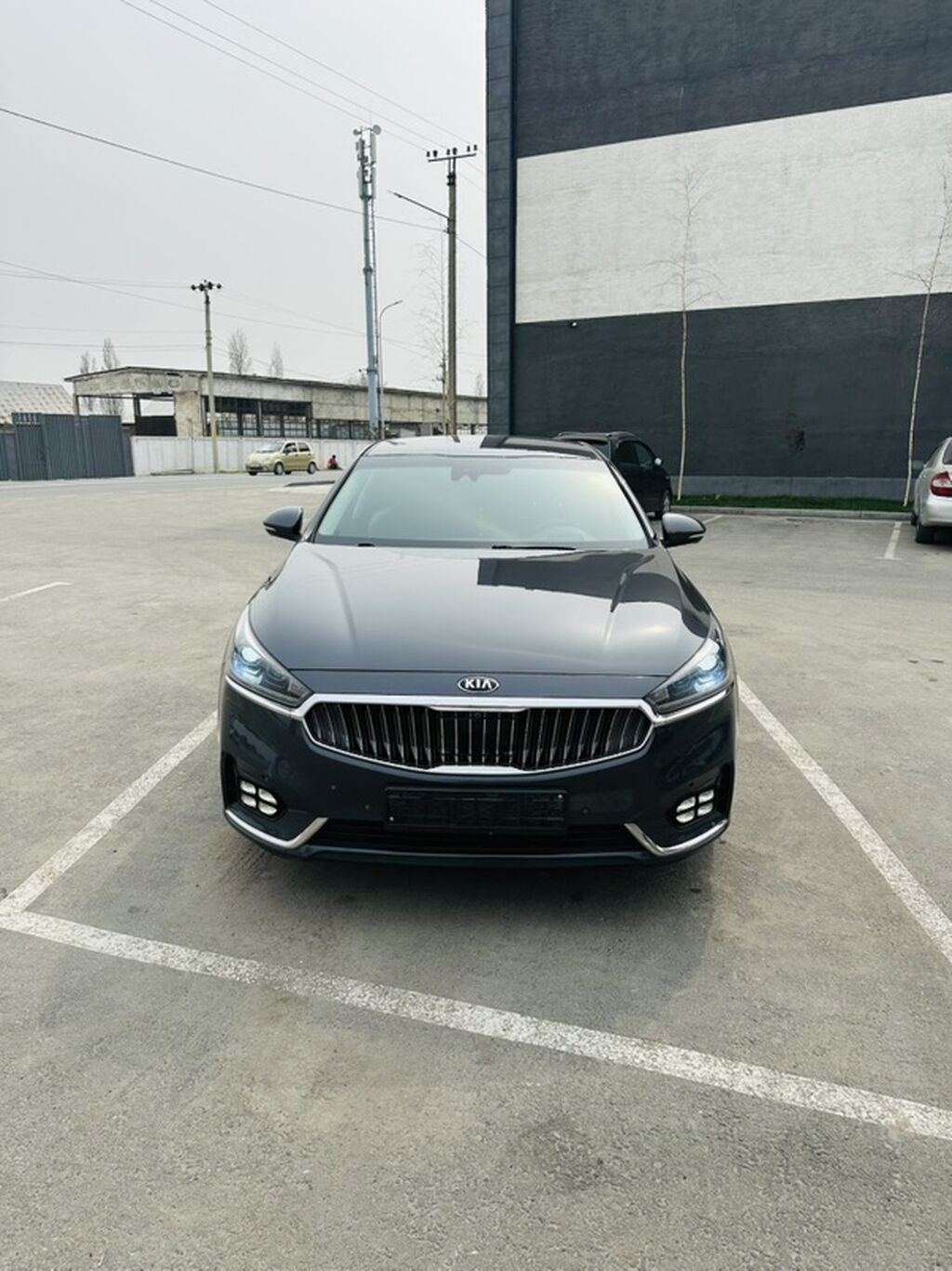 Kia Cadenza