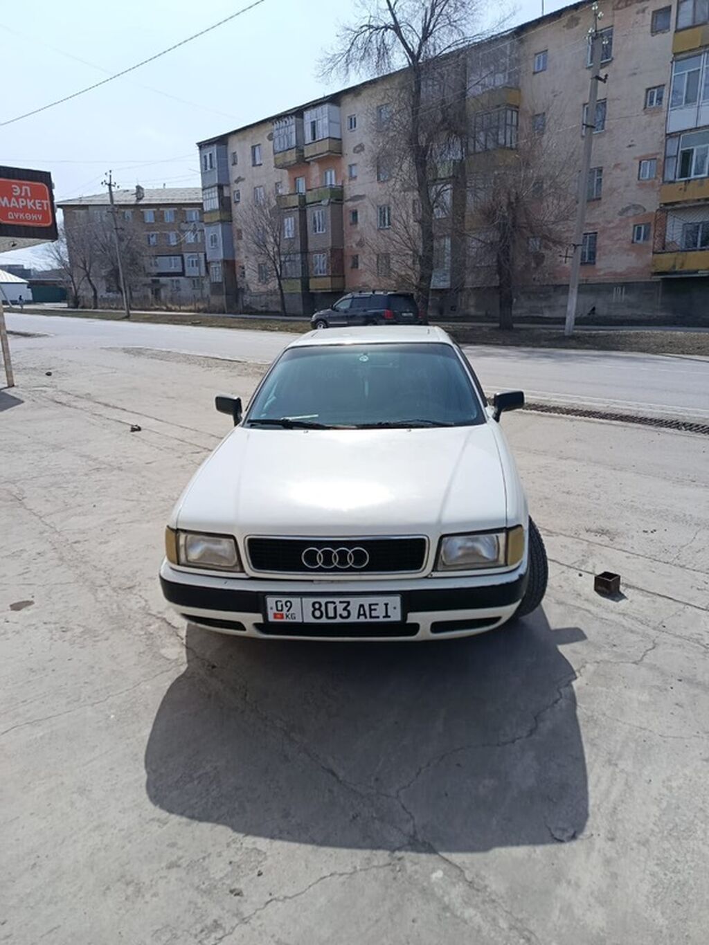 Audi 80