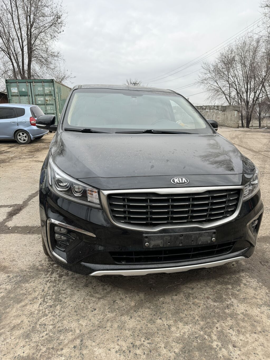 Kia Carnival