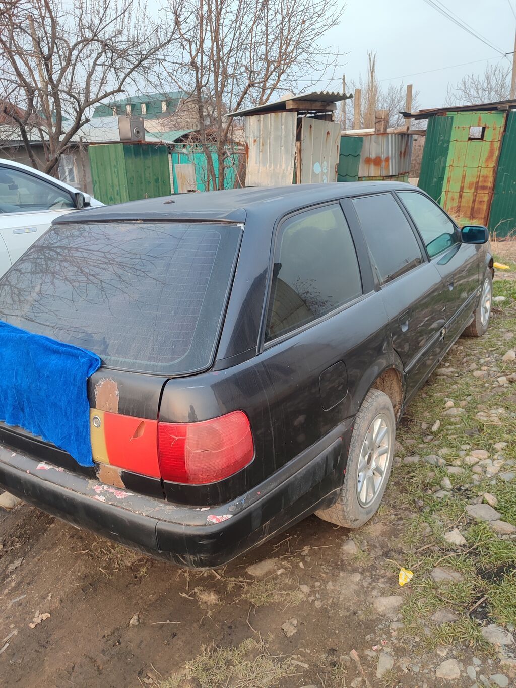 Универсал черного цвета - Тип кузова