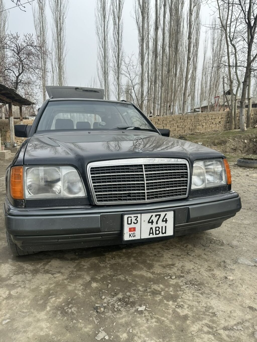 Mercedes-Benz W124