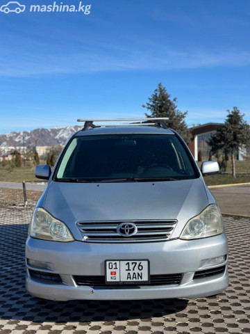 Toyota Avensis Verso