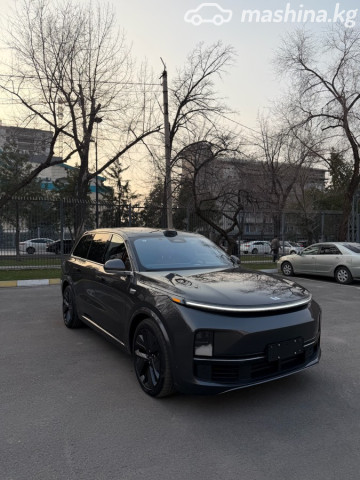 LiXiang L9
