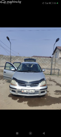 Nissan Almera Tino
