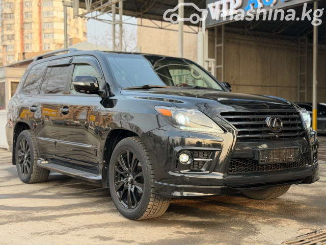 Lexus LX
