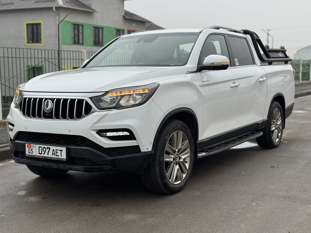 Ssangyong Rexton Khan