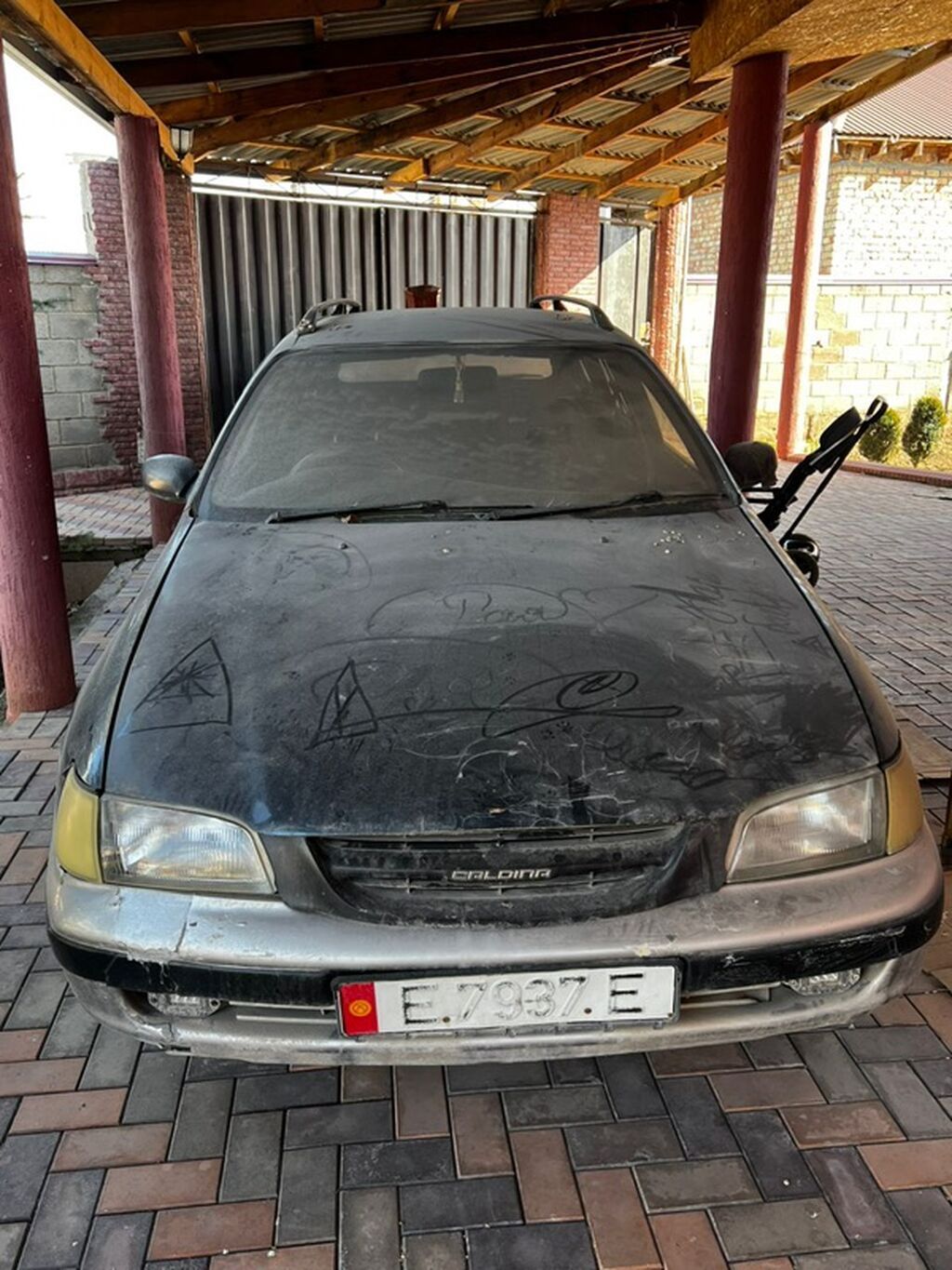 Toyota Caldina