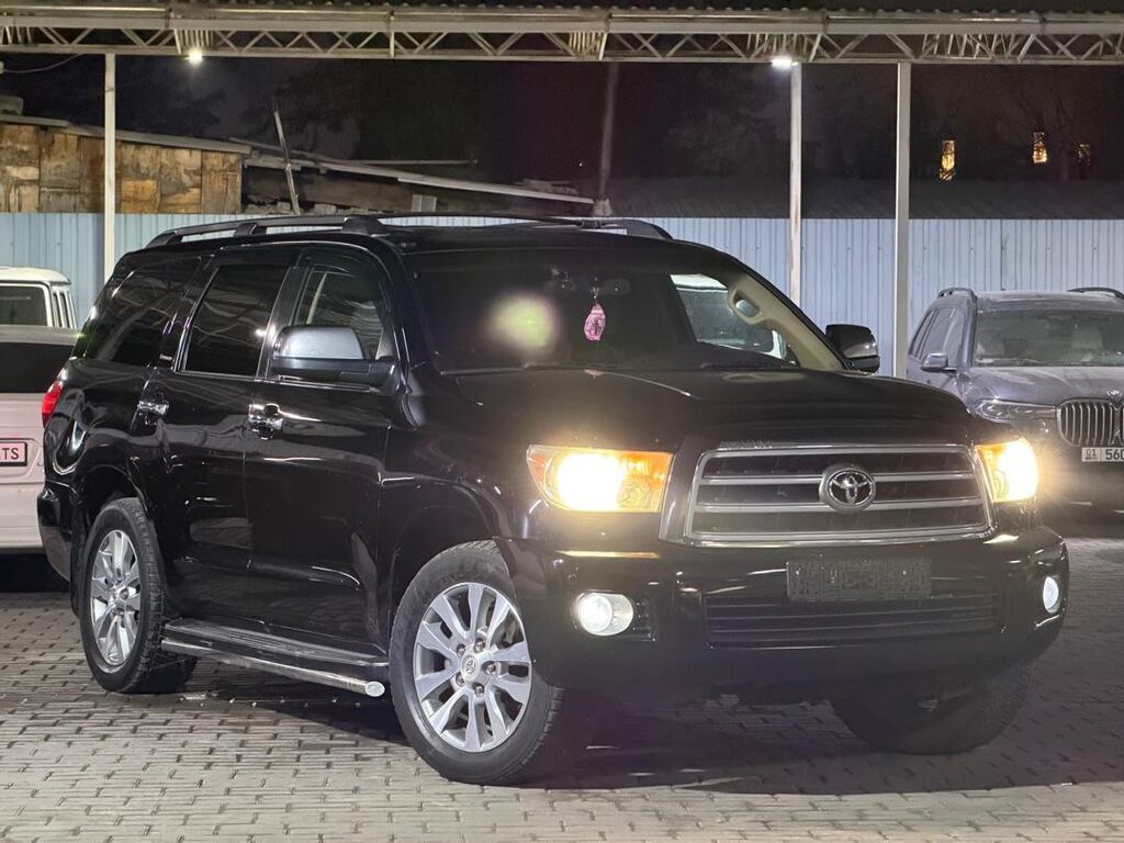 Toyota Sequoia
