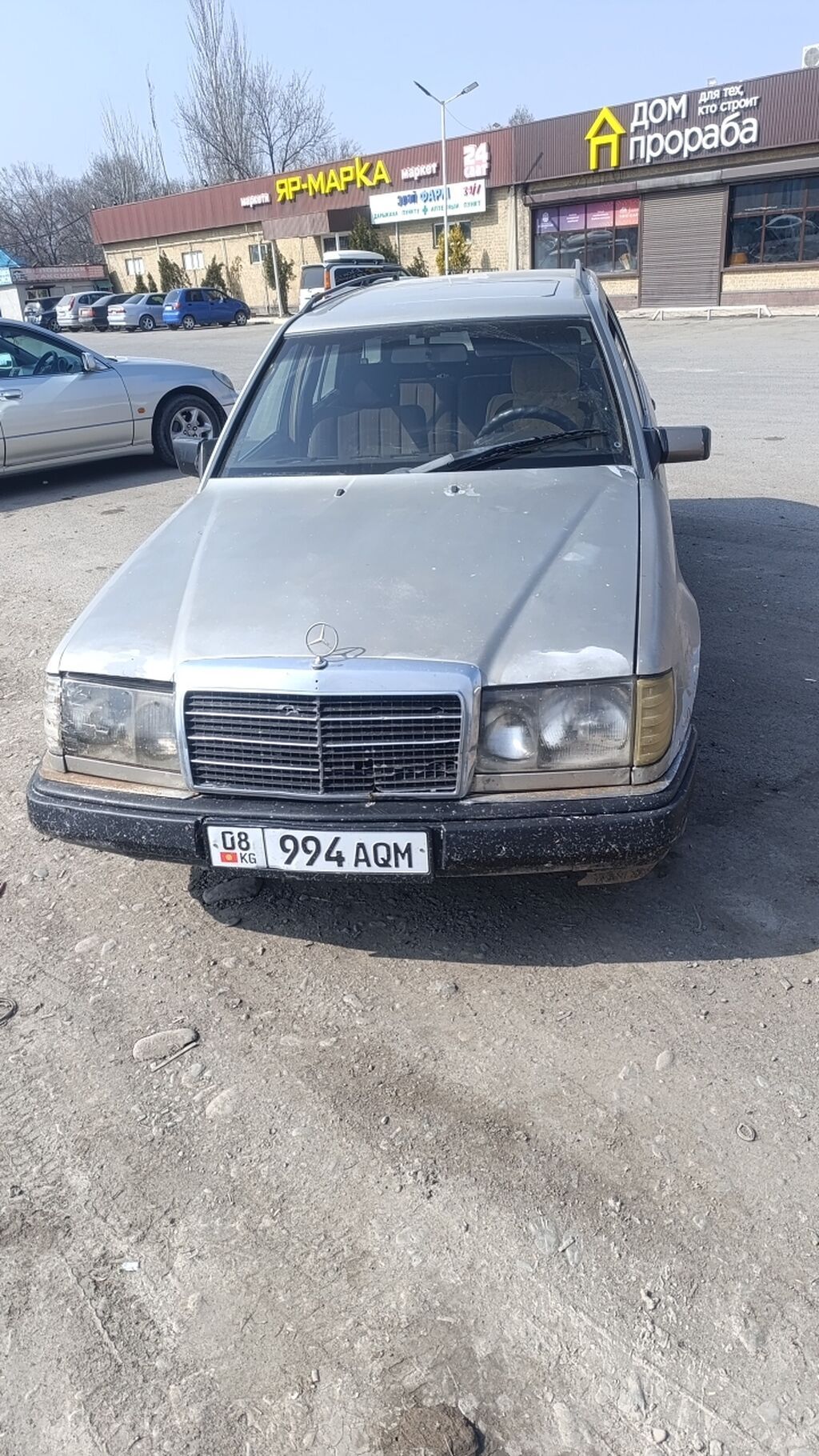 Mercedes-Benz W124