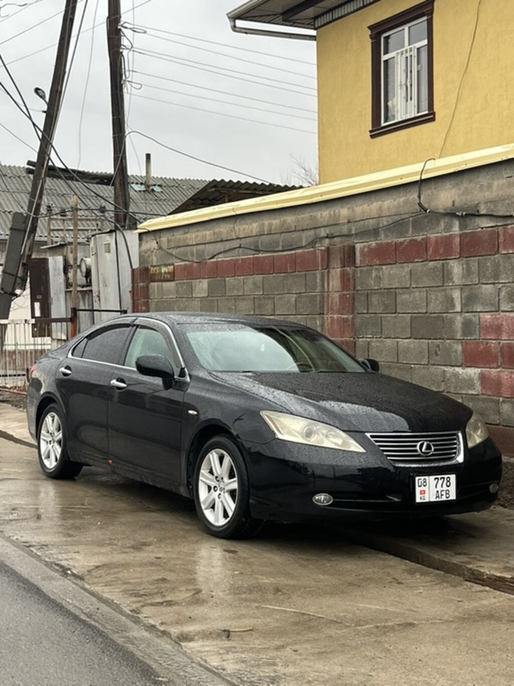 Lexus ES