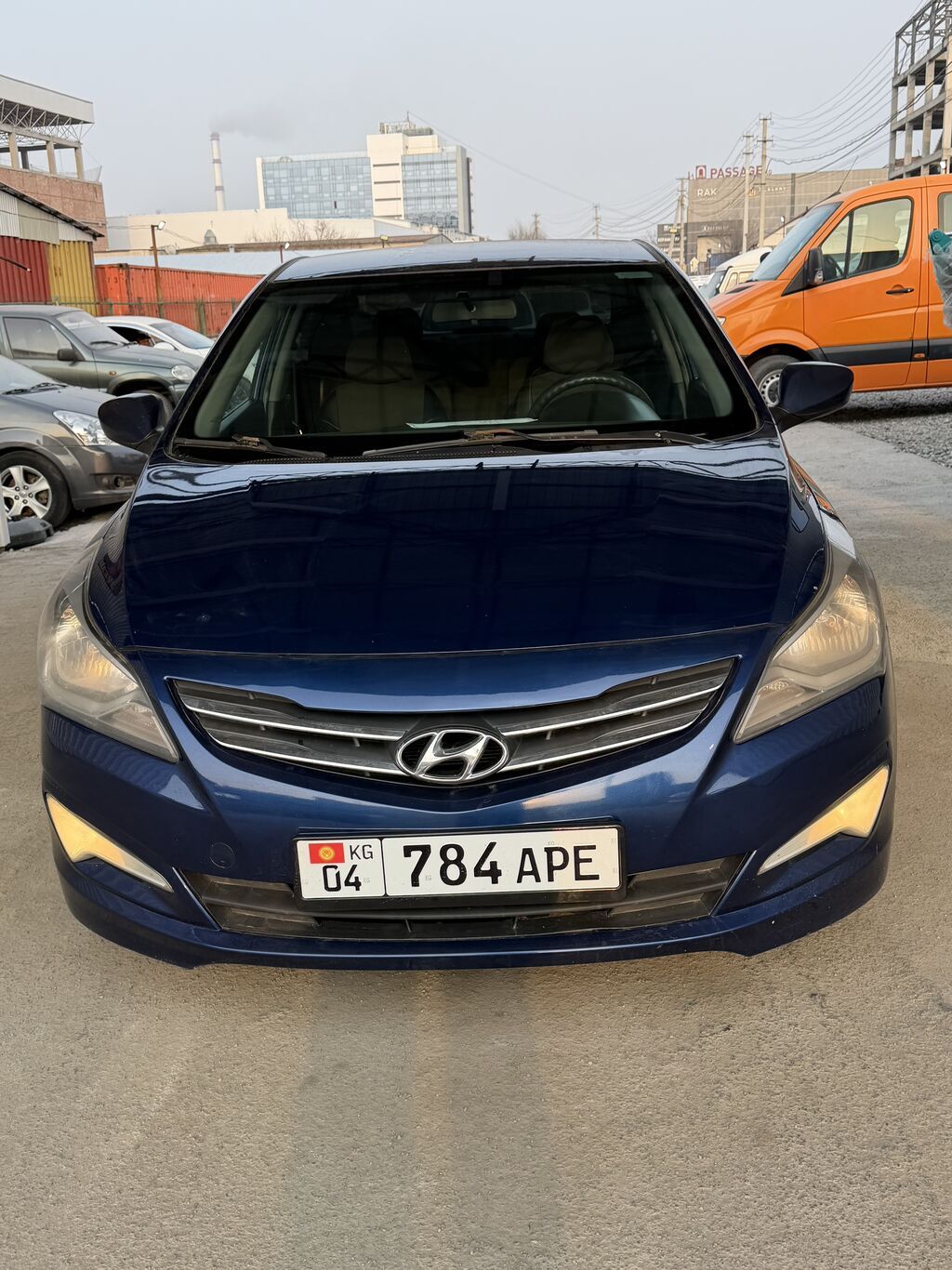 Hyundai Solaris