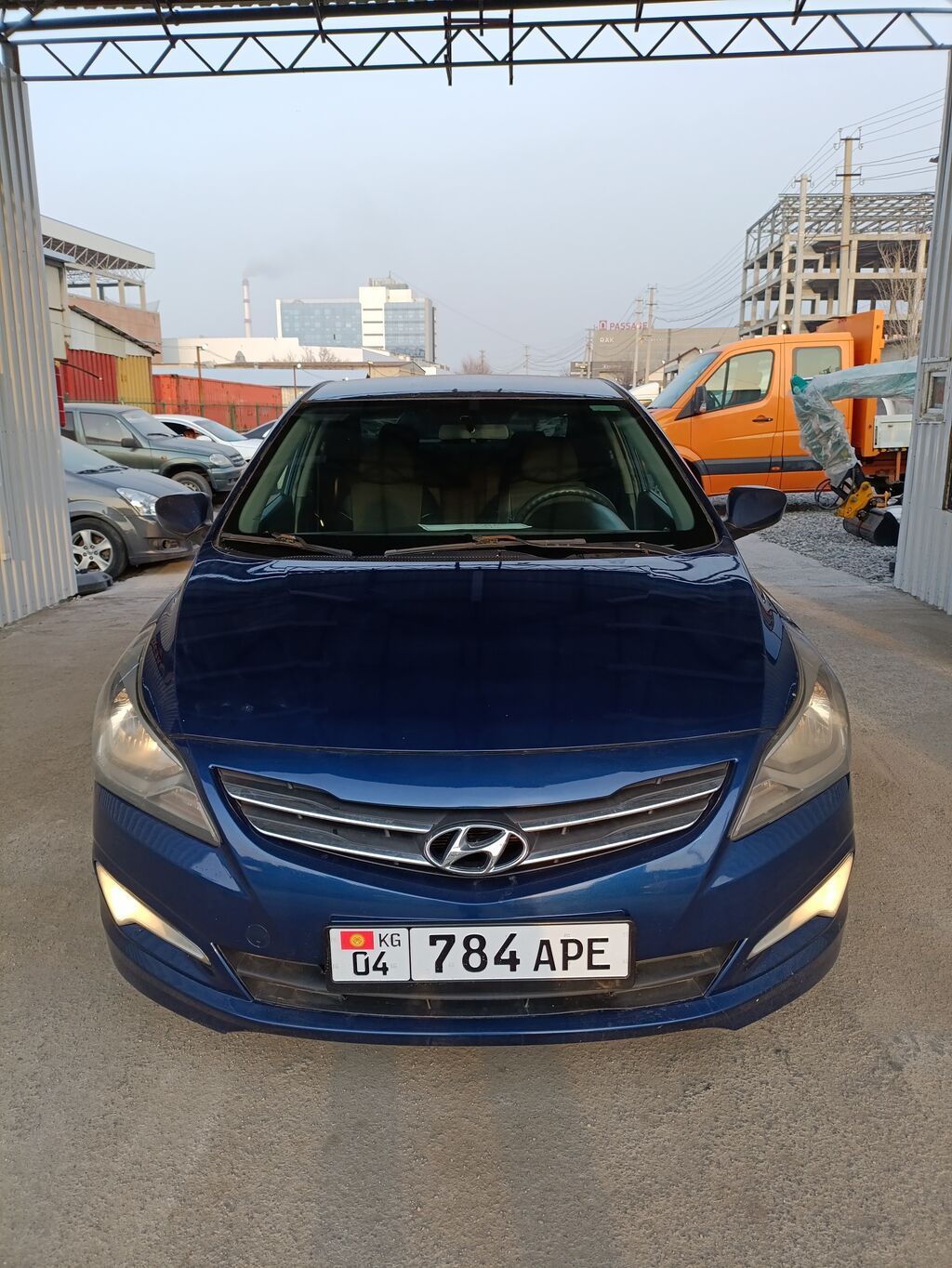 Hyundai Solaris