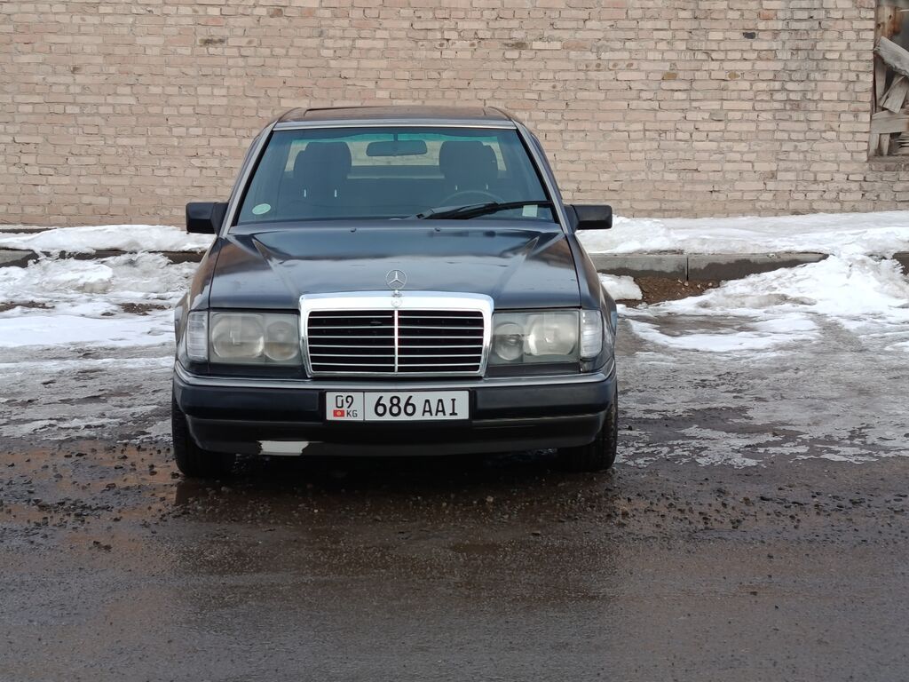 Mercedes-Benz W124