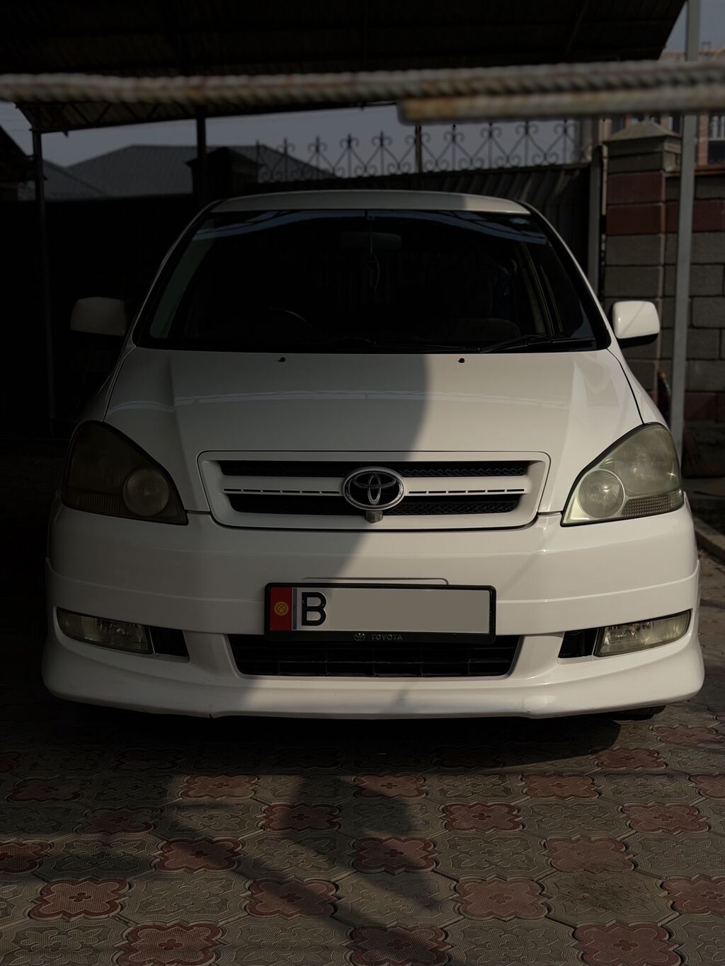 Toyota Ipsum