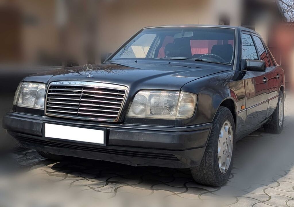 Mercedes-Benz W124