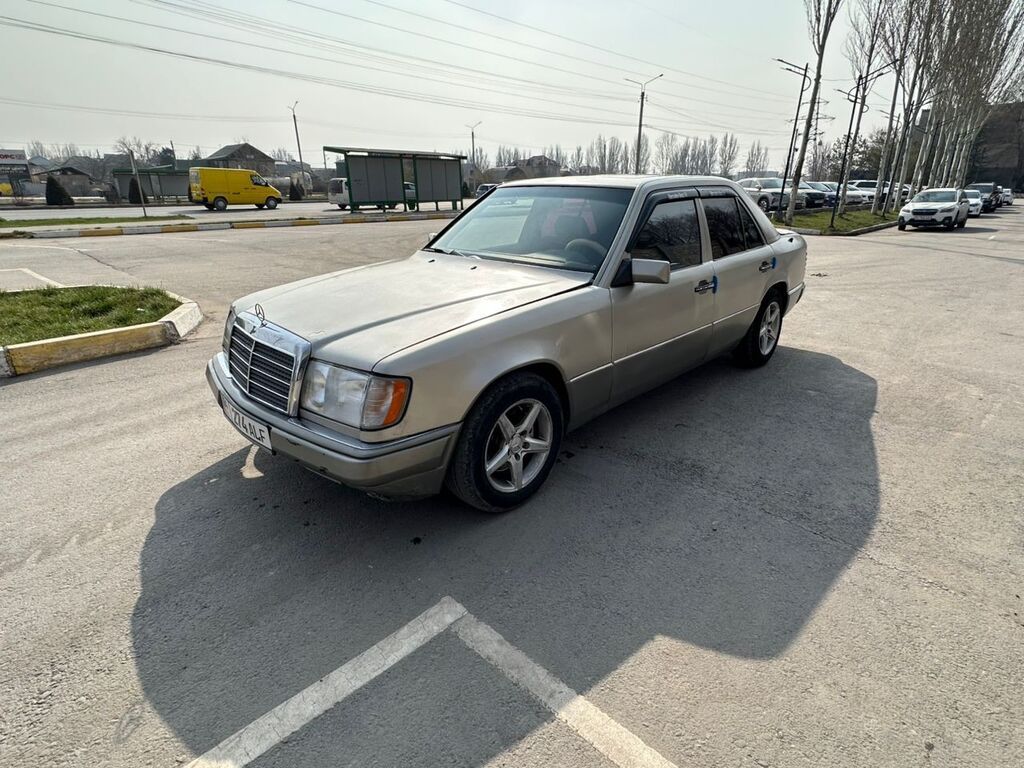 Mercedes-Benz W124