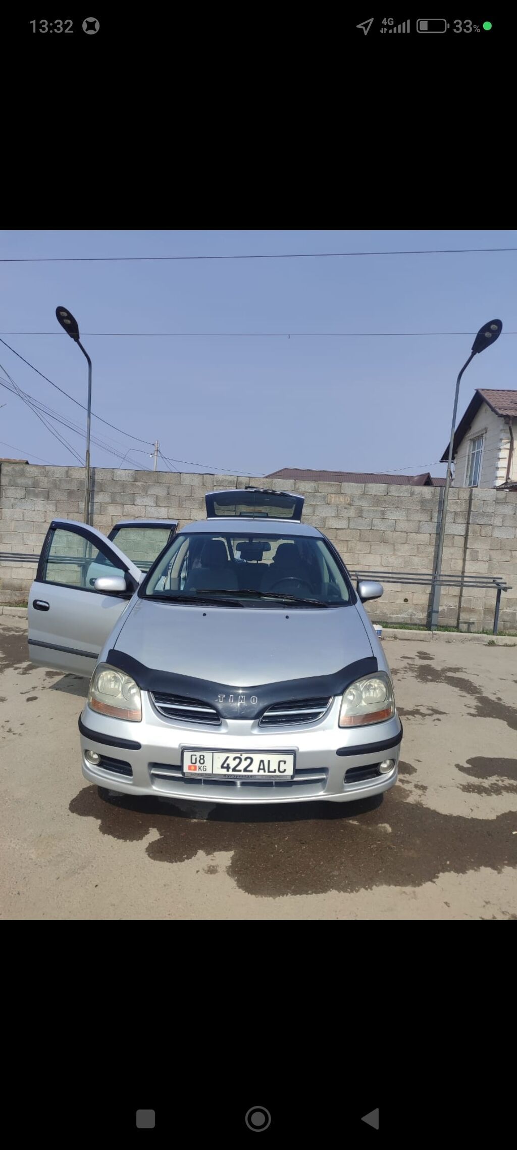 Nissan Almera Tino
