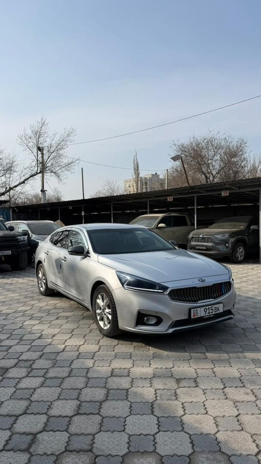 Kia Cadenza