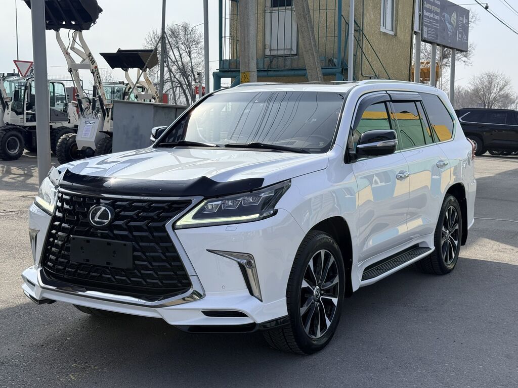 Lexus LX