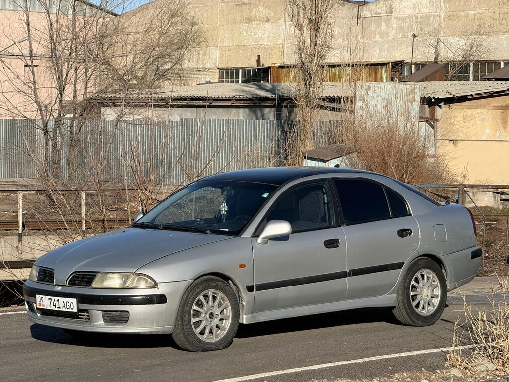 Mitsubishi Carisma