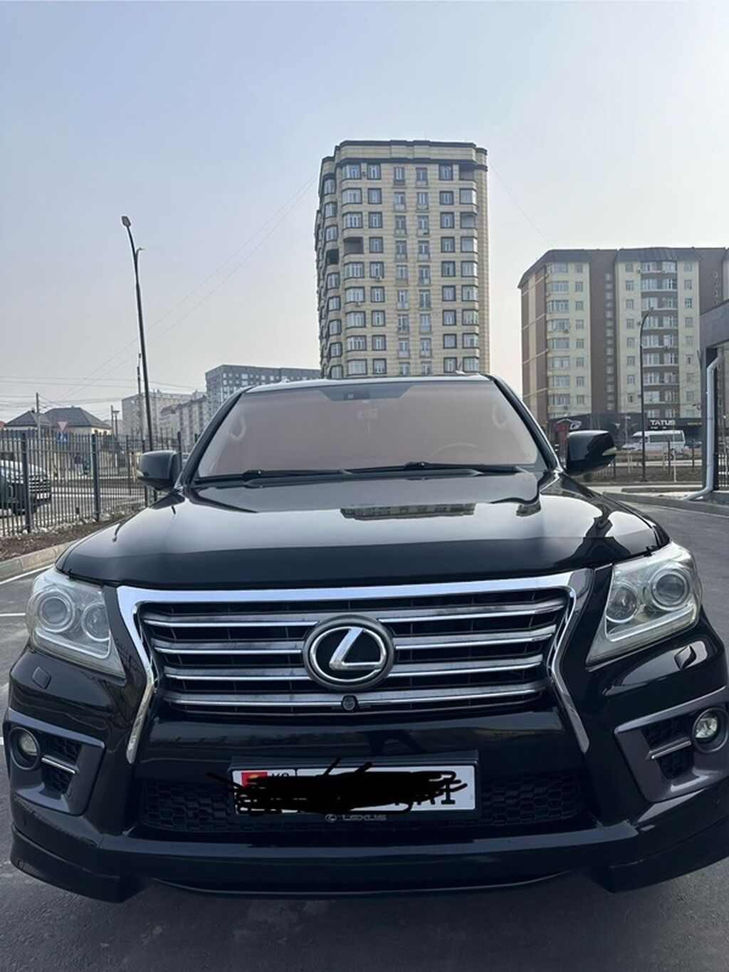 Lexus LX