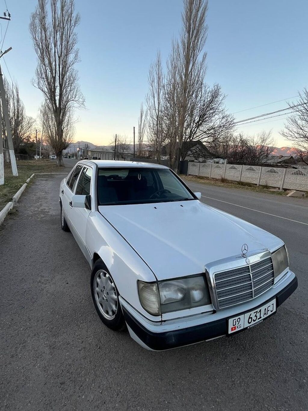 Mercedes-Benz W124