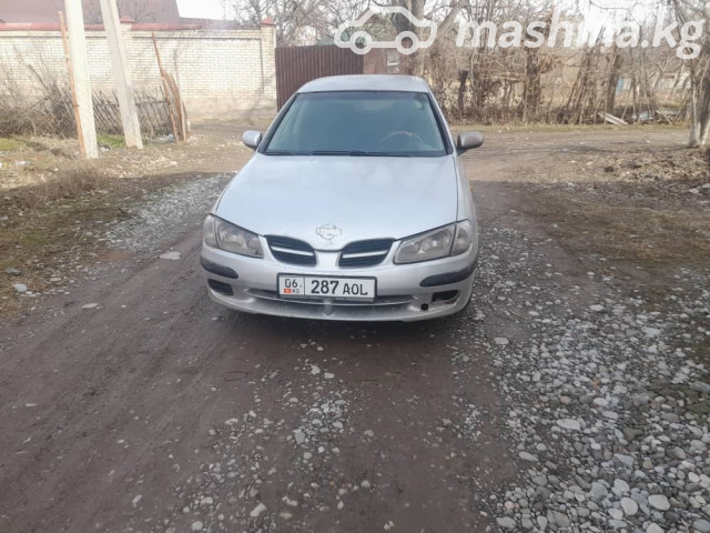 Nissan Almera
