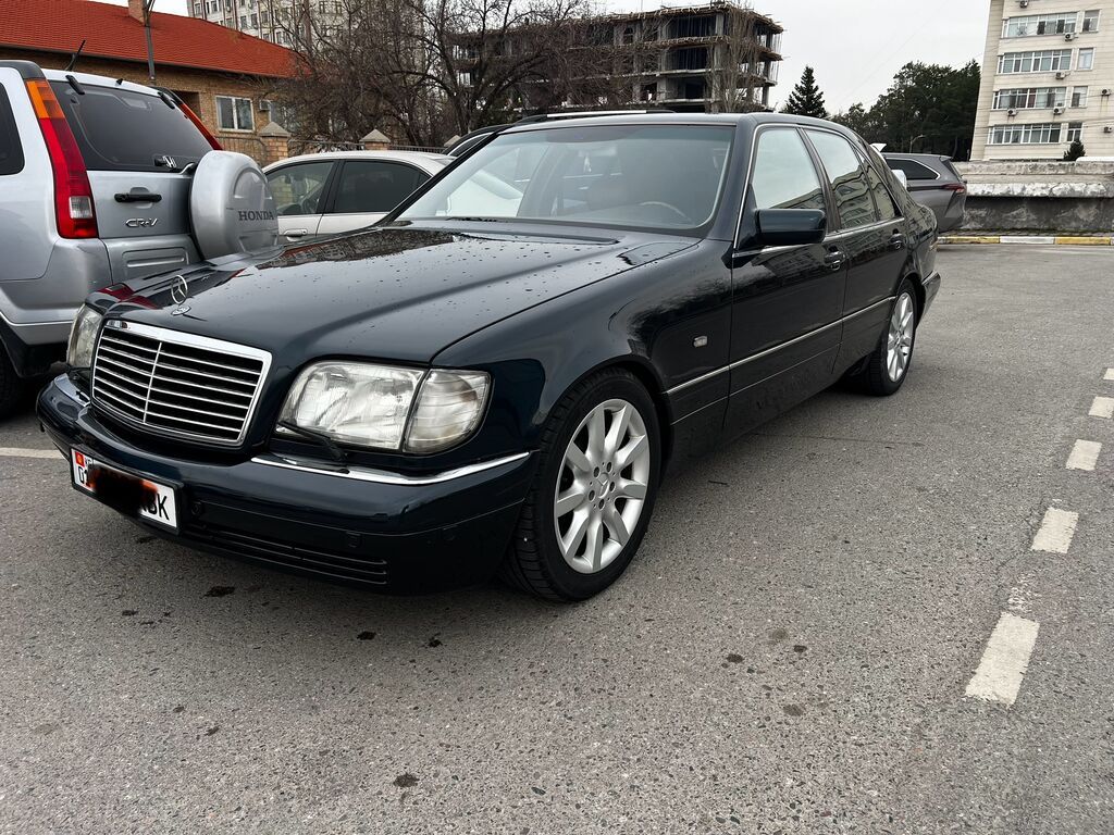 Mercedes-Benz S-Class