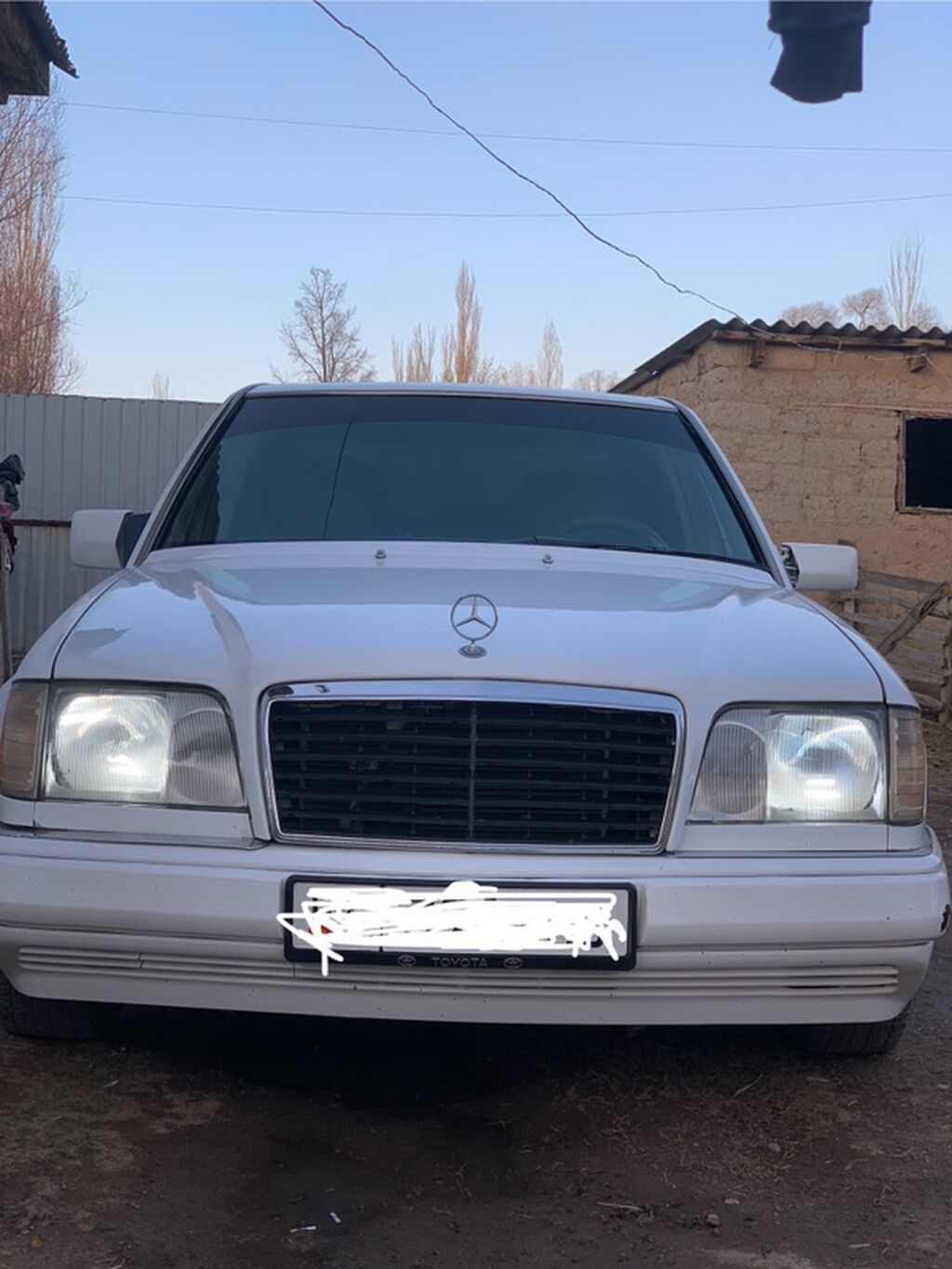 Mercedes-Benz W124