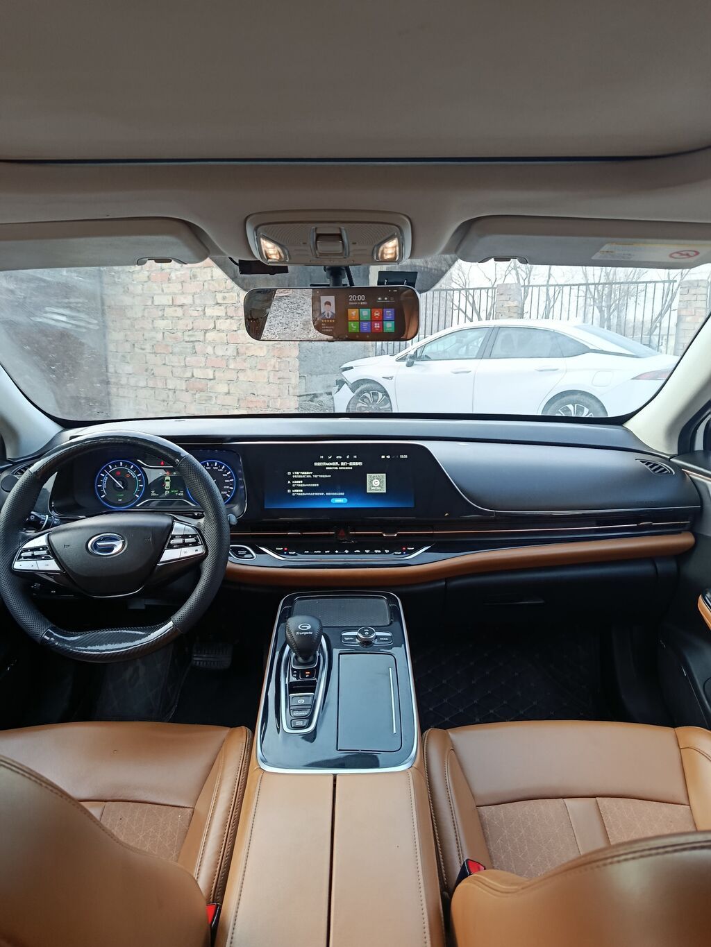 GAC (Trumpchi) — интерьер кроссовера/седана бизнес-класса с