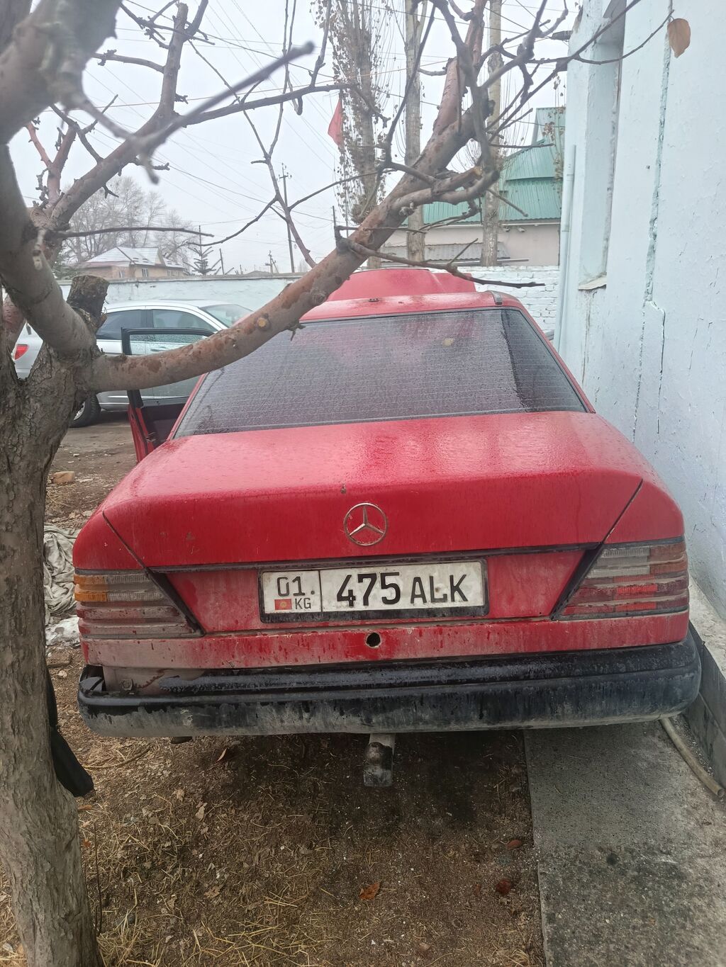 Mercedes-Benz W124