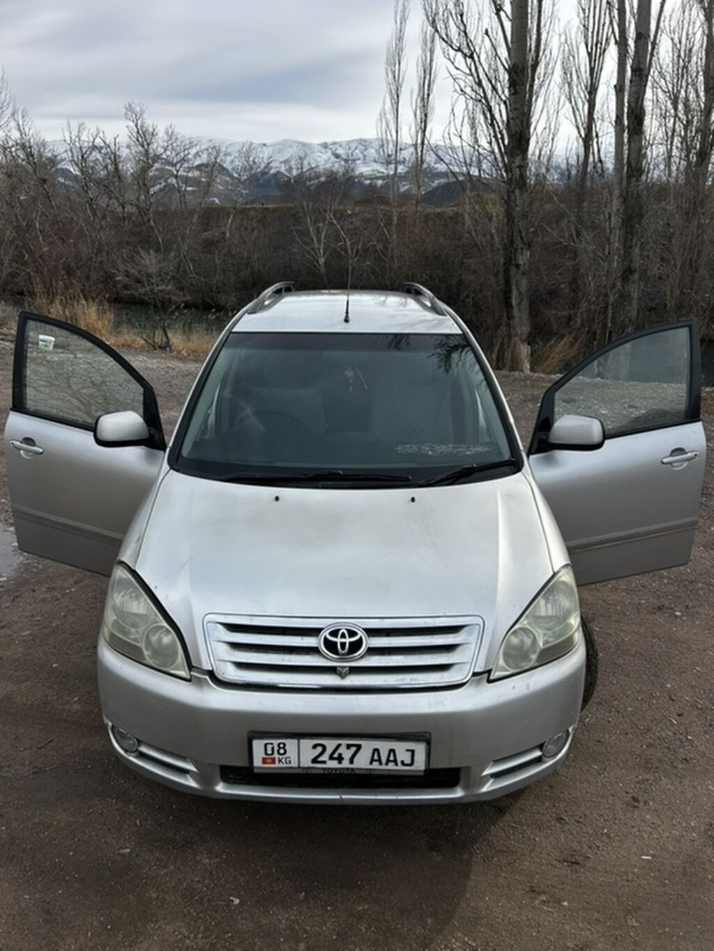 Toyota Avensis Verso