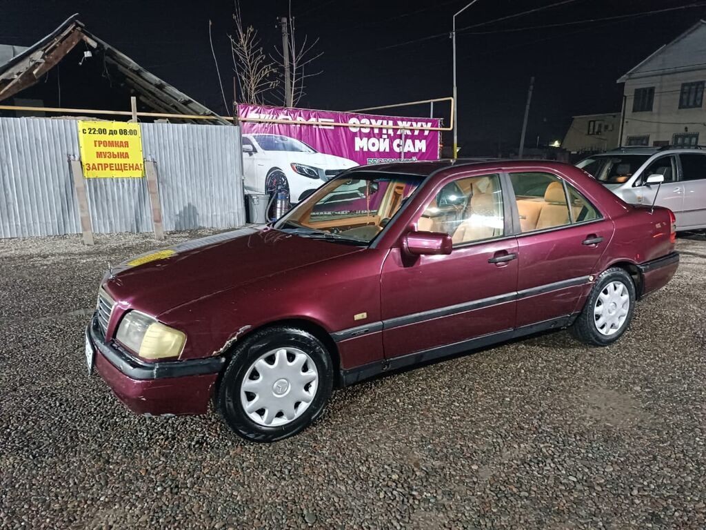 Mercedes-Benz C-Class