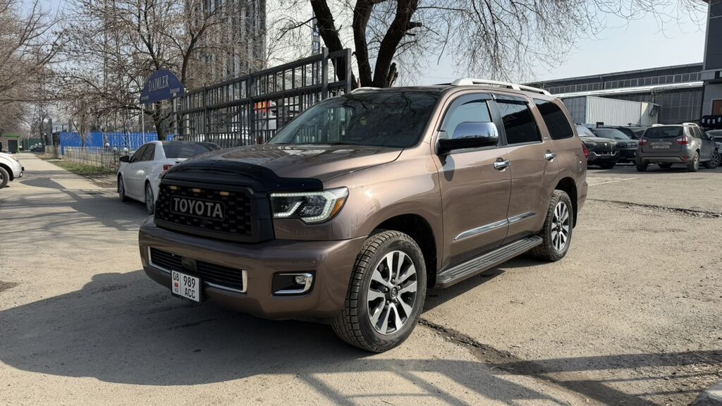 Toyota Sequoia