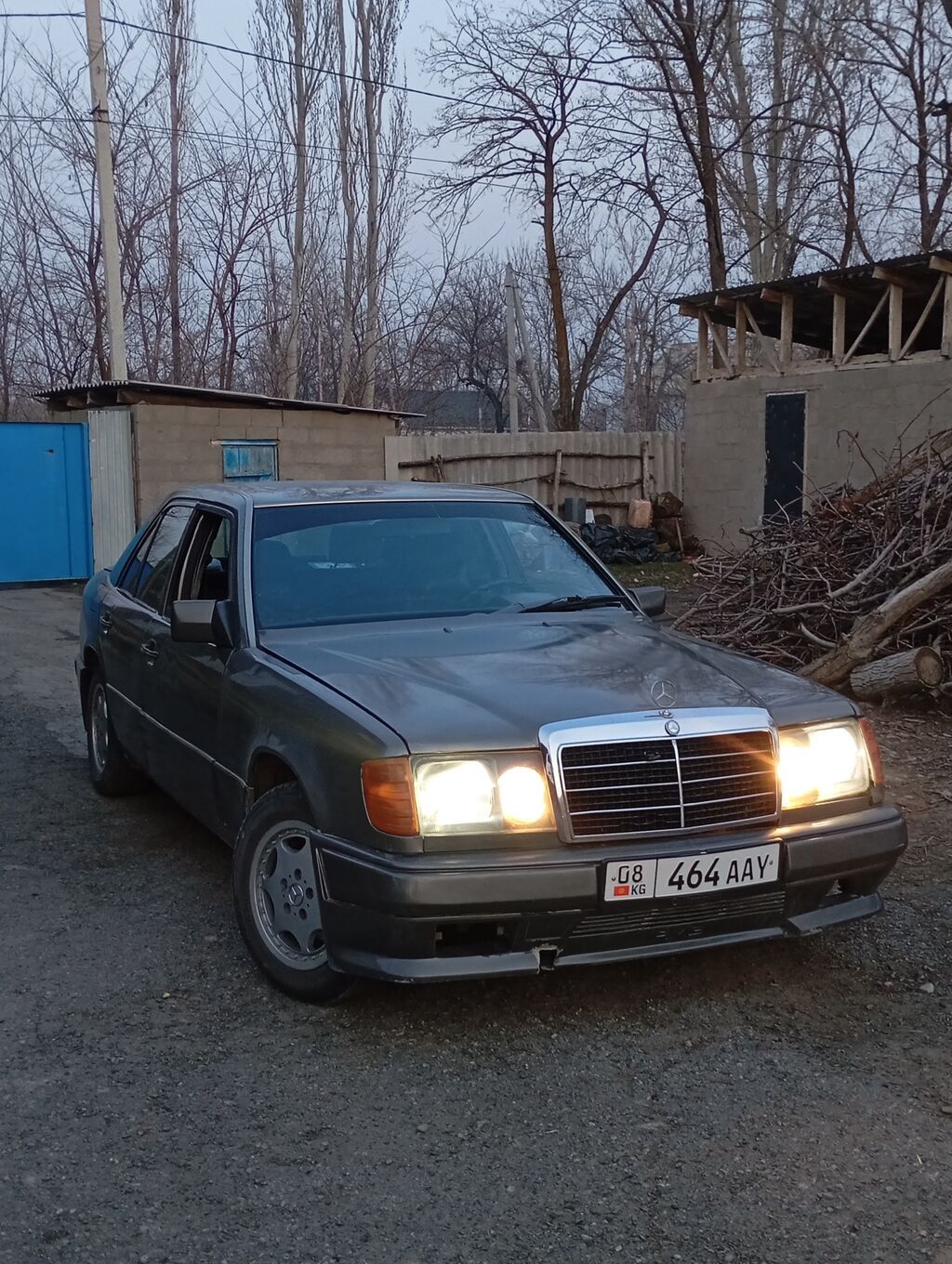 Mercedes-Benz W124