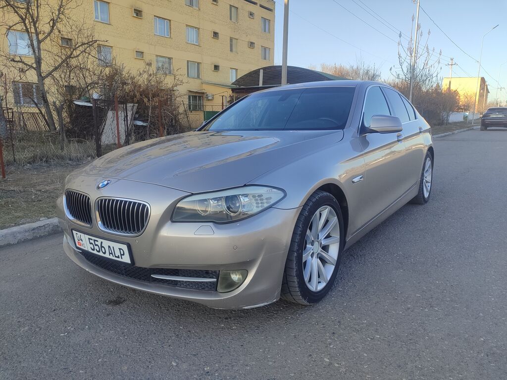 BMW 523