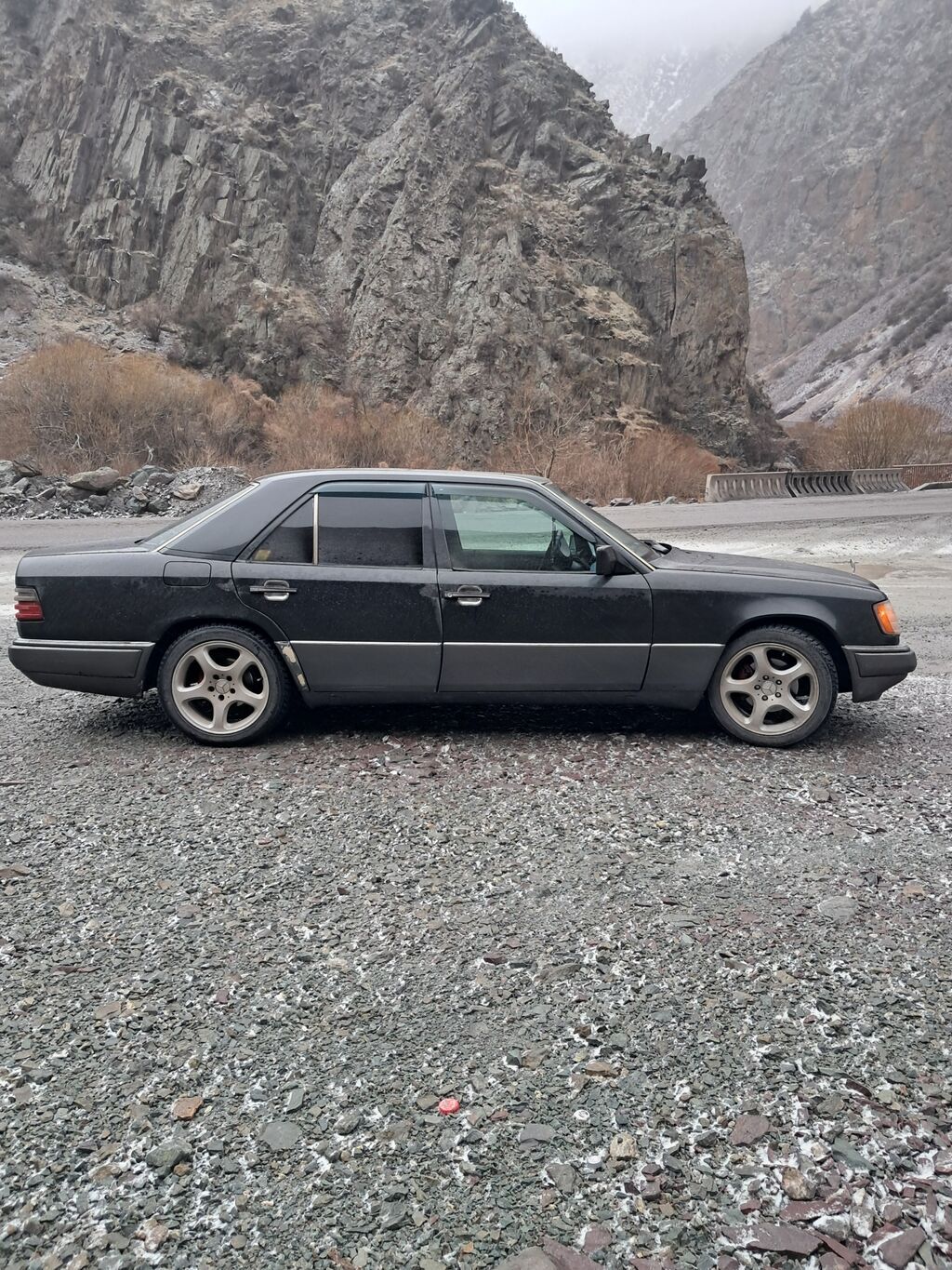 Mercedes-Benz W124