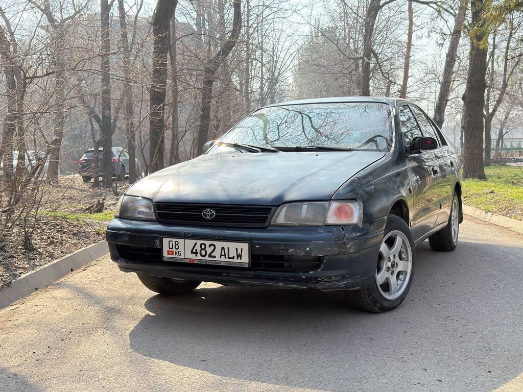 Toyota Carina E