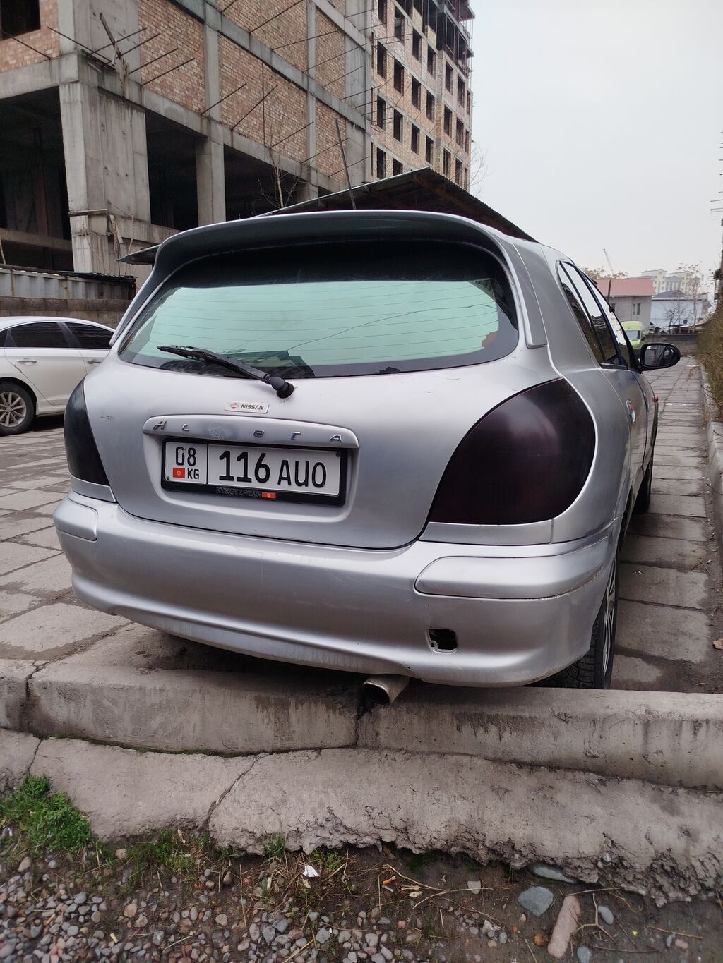 Nissan Almera