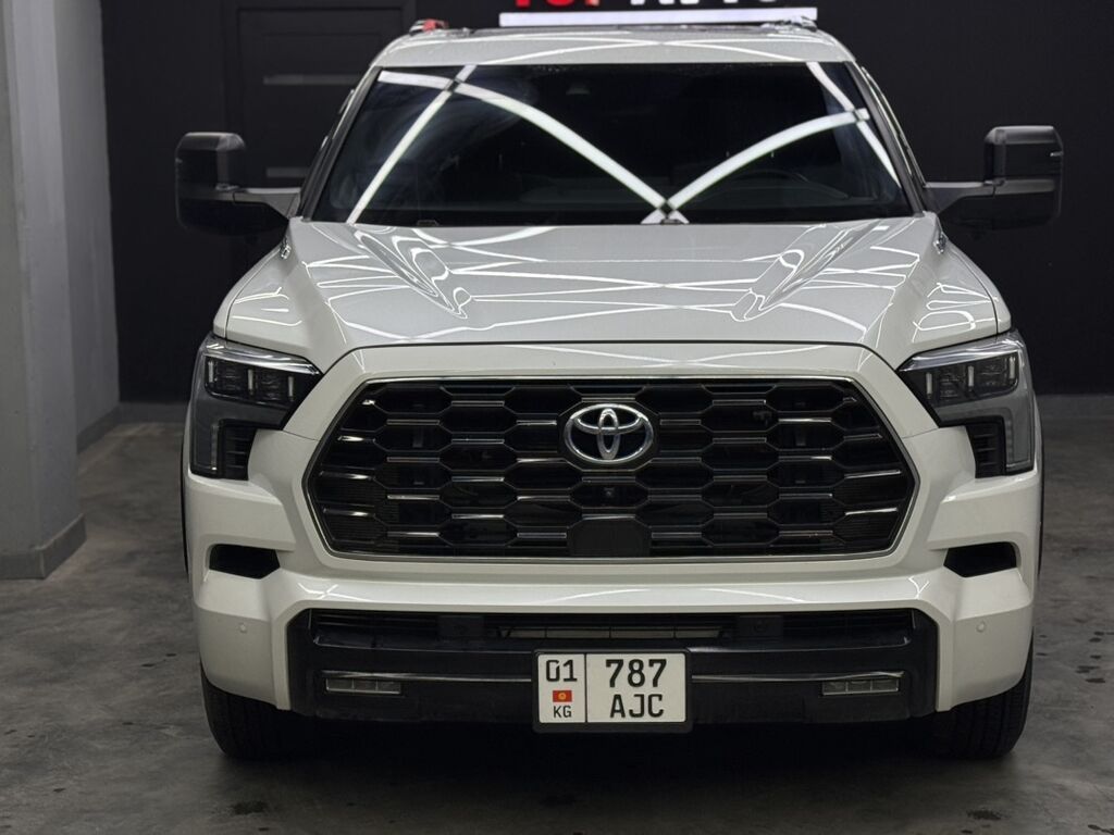 Toyota Sequoia