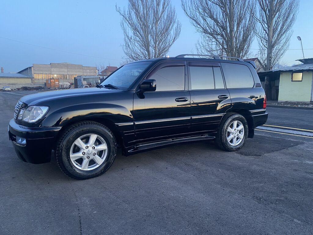 Lexus LX