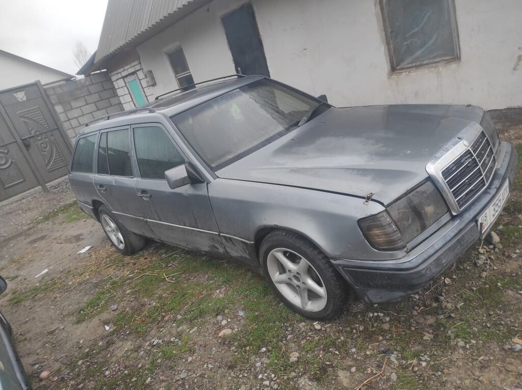 Mercedes-Benz W124